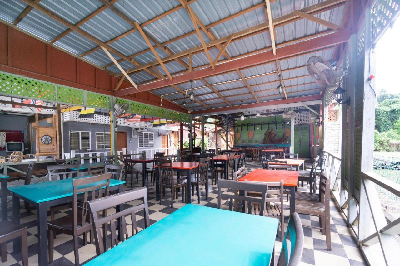 Oyo 89646 Panvill Resort Kampong Pasir Bogak Exteriér fotografie