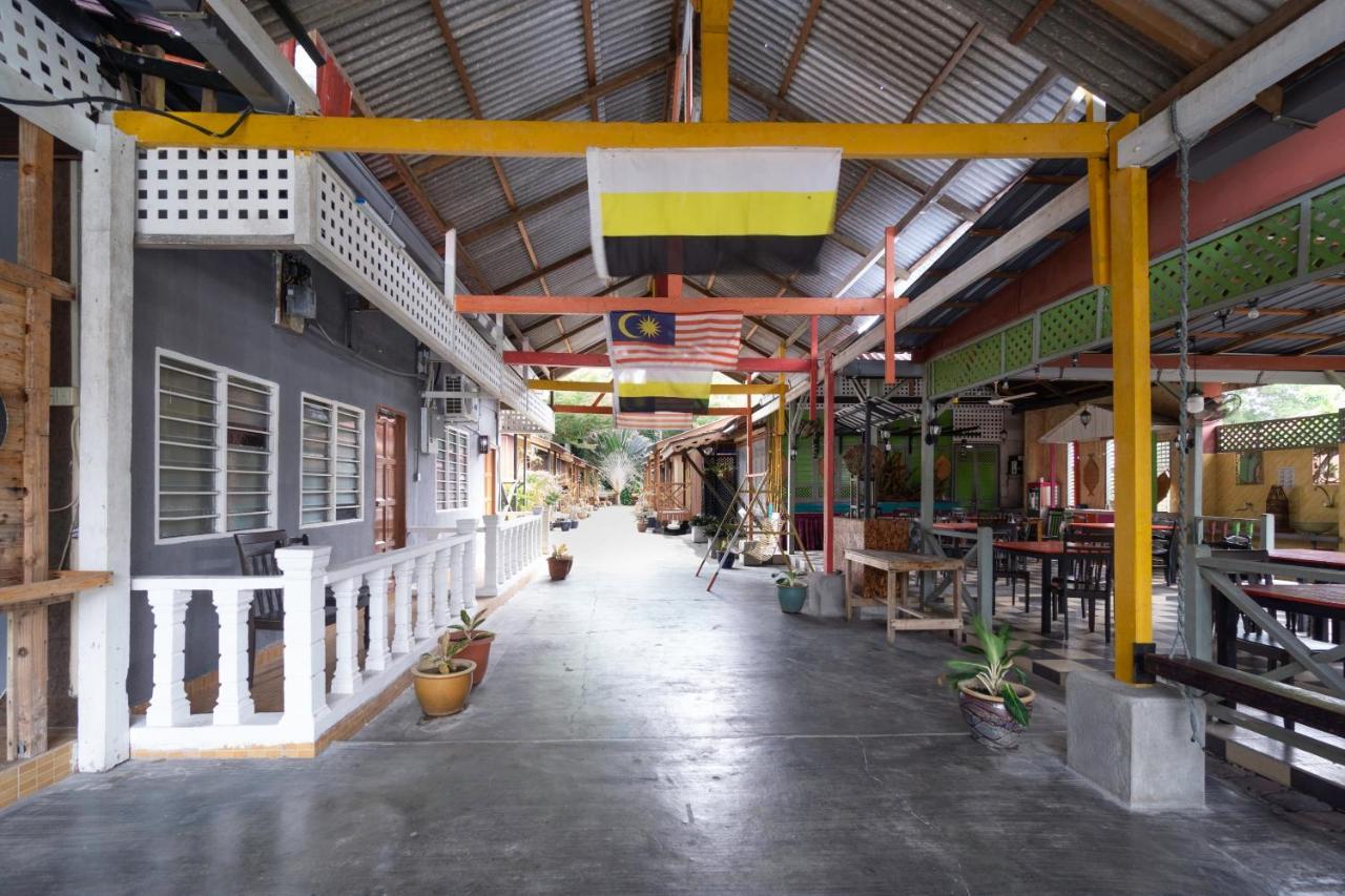 Oyo 89646 Panvill Resort Kampong Pasir Bogak Exteriér fotografie