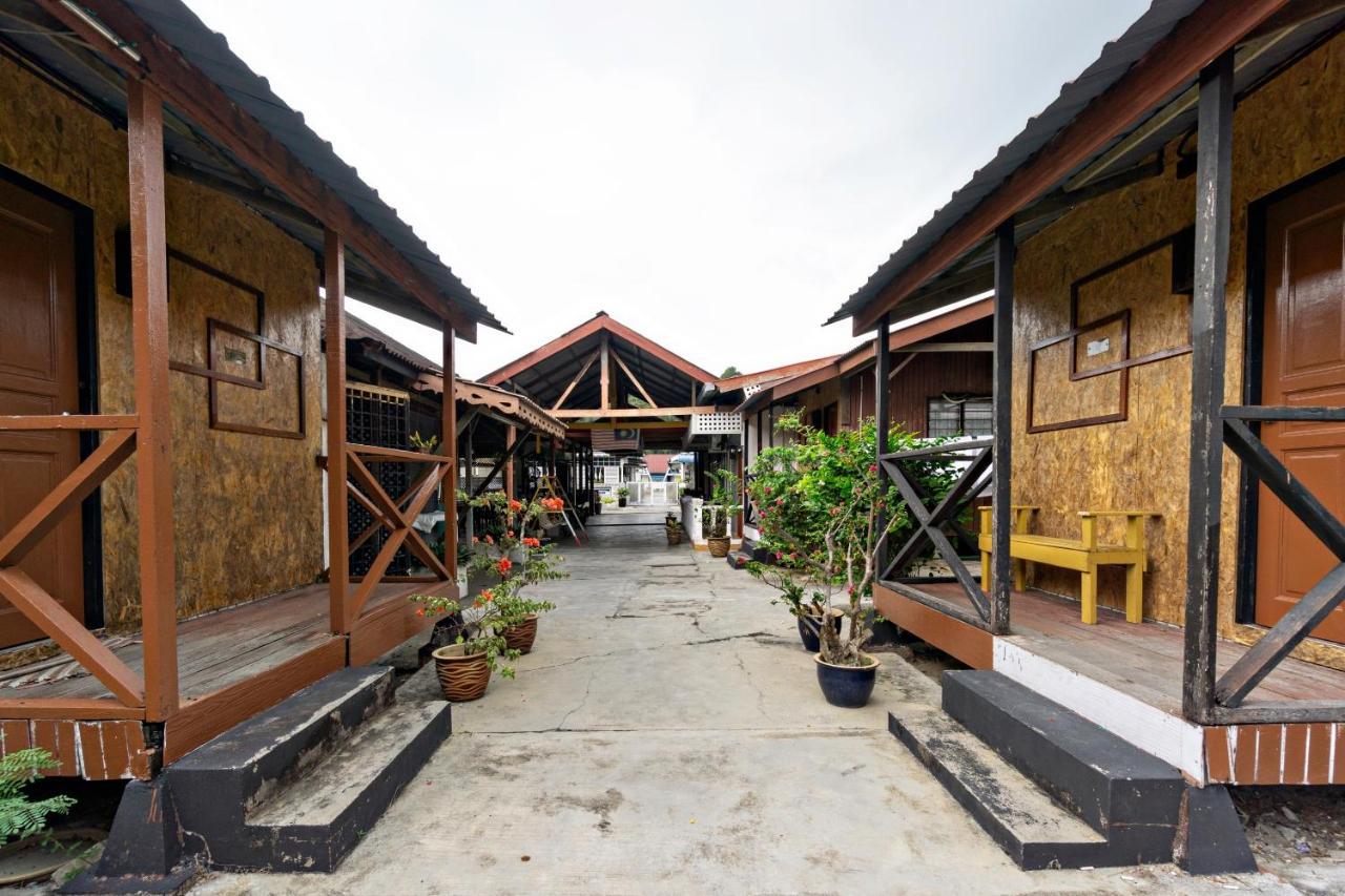 Oyo 89646 Panvill Resort Kampong Pasir Bogak Exteriér fotografie