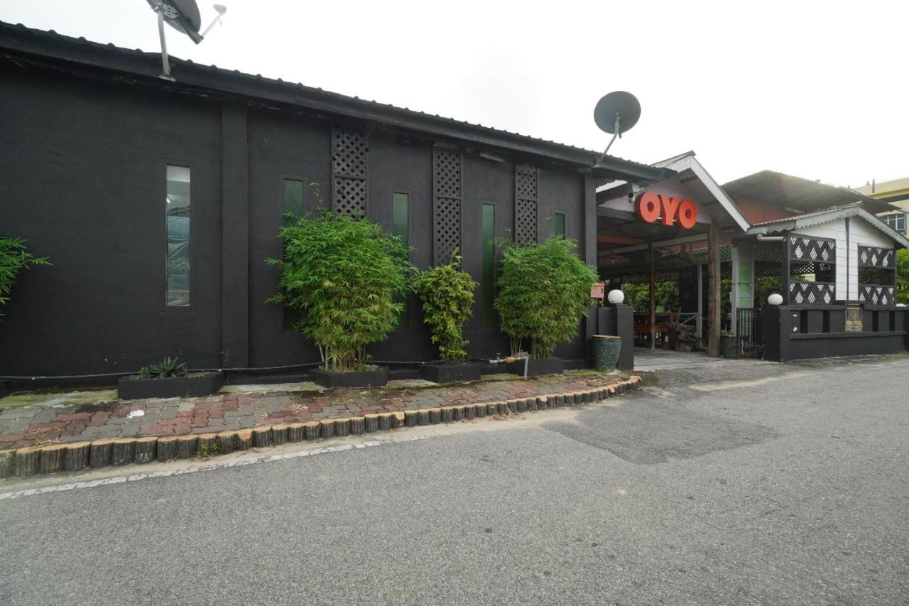 Oyo 89646 Panvill Resort Kampong Pasir Bogak Exteriér fotografie